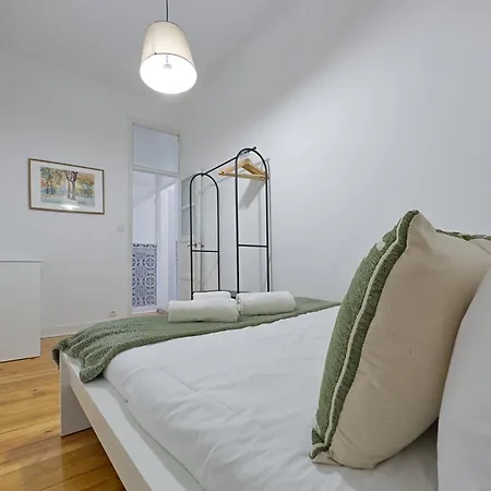 Portucale ! Cosy 2 Bedroom Campo Ourique アパート リスボン