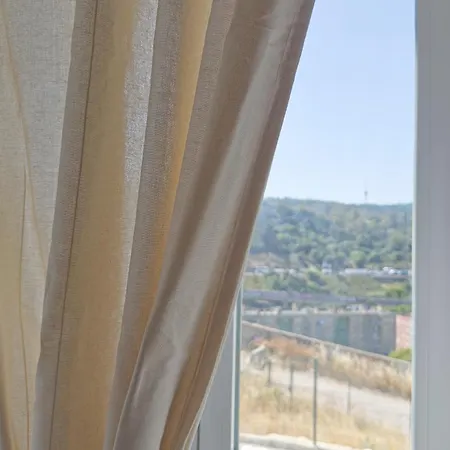 Portucale ! Cosy 2 Bedroom Campo Ourique