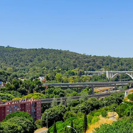 Portucale ! Cosy 2 Bedroom Campo Ourique Апартаменты Лиссабон